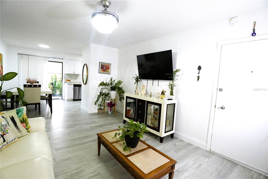 1920 E EDGEWOOD DRIVE UNIT C5, LAKELAND, FL — photo 4 of 30