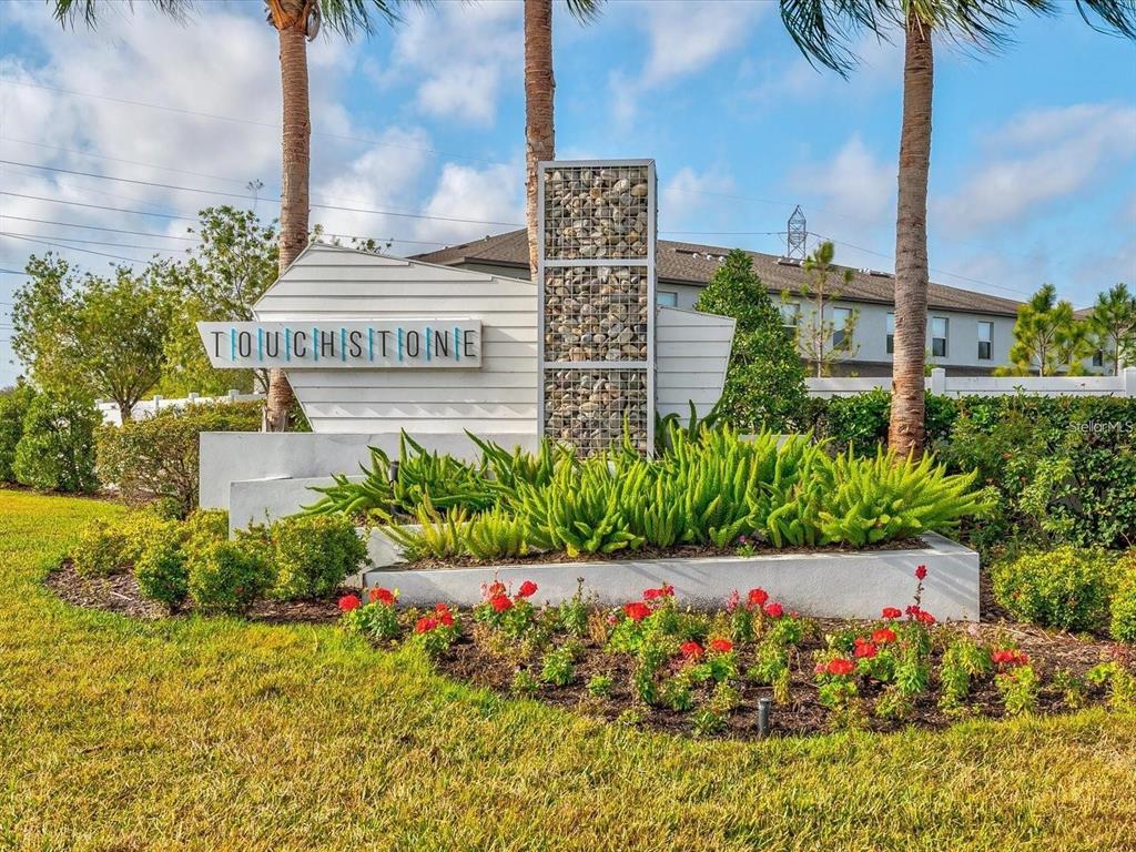 7222 RONNIE GARDEN COURT, TAMPA, FL — photo 2 of 28