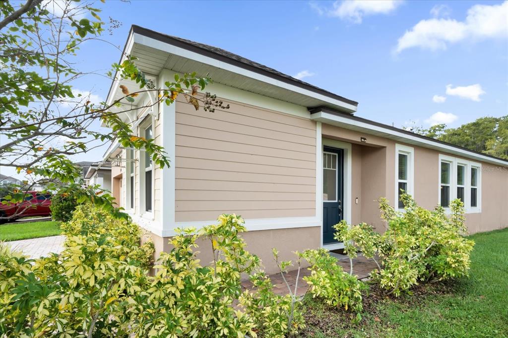 2444 VARENNA LOOP