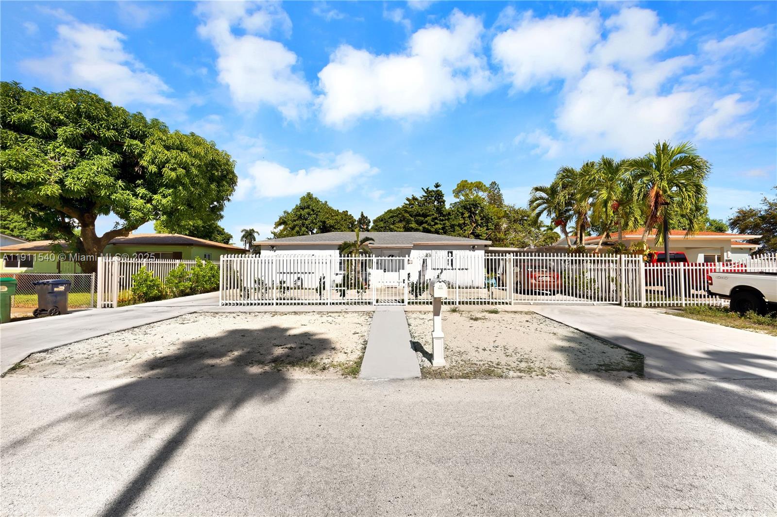 1145 Kasim St, Opa-Locka FL 33054