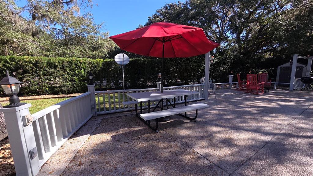 376 BEAR TRAIL, RIVER RANCH, FL — photo 2 of 30