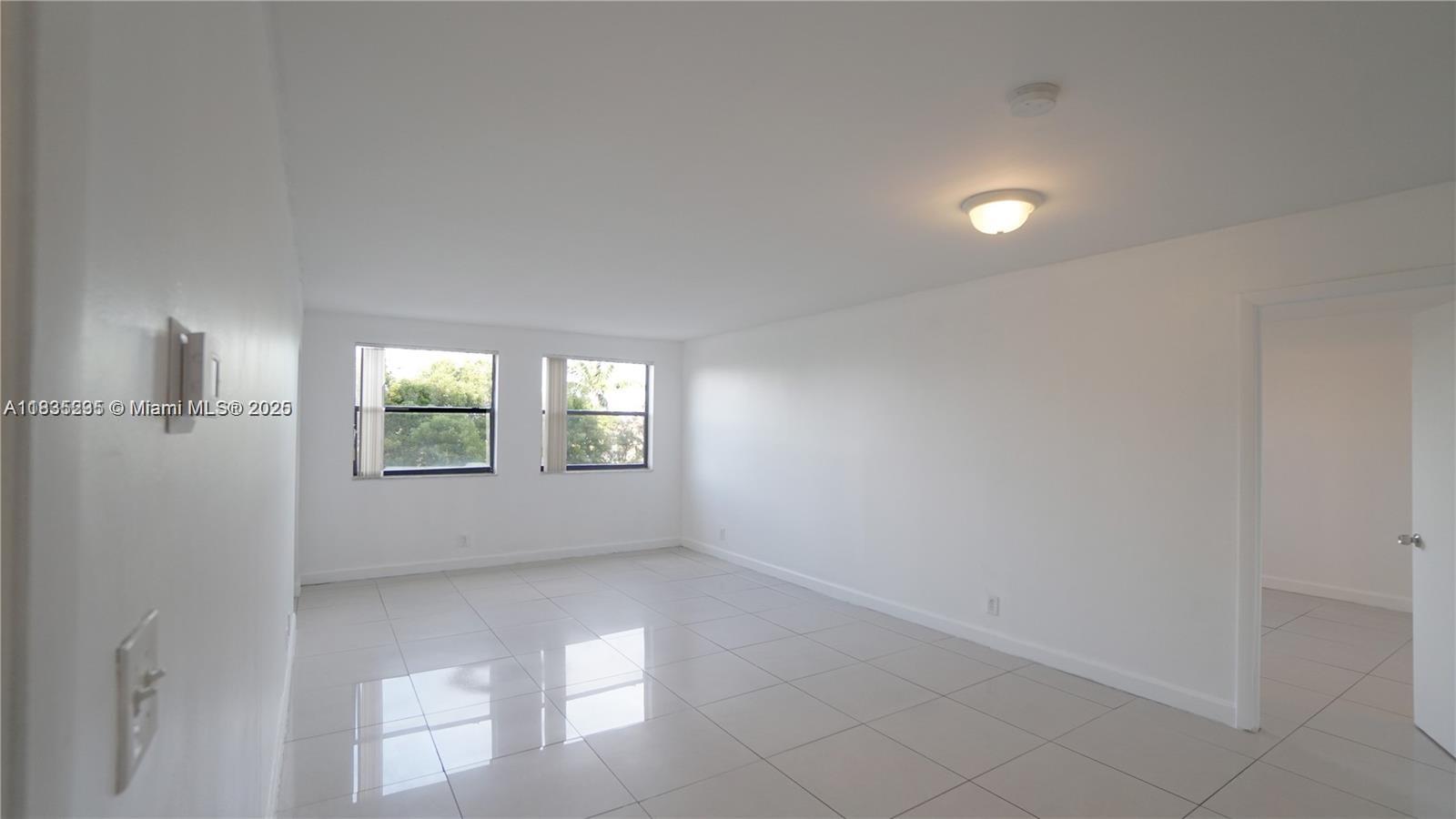 8100 Geneva Ct # 343, Doral FL 33166