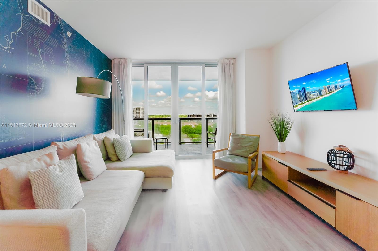 2602 E Hallandale Beach Blvd # R1206, Hallandale Beach FL 33009