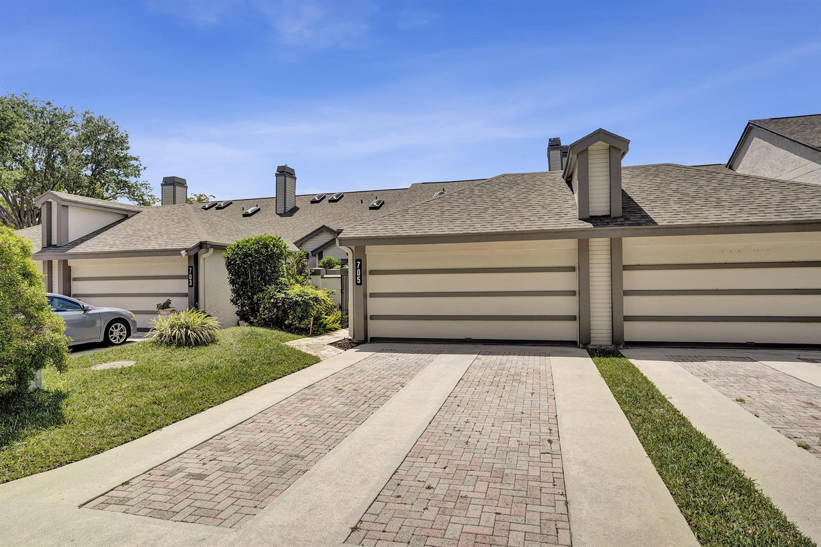 705 Landings Boulevard, FL 33413