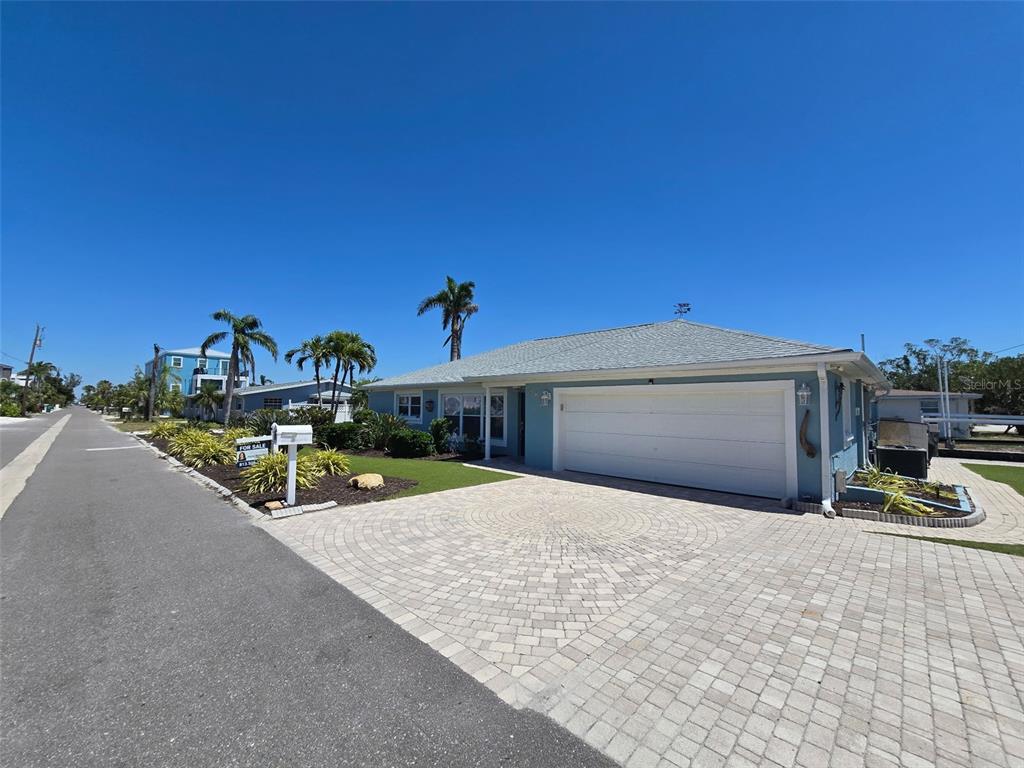 618 JUNGLE QUEEN WAY
