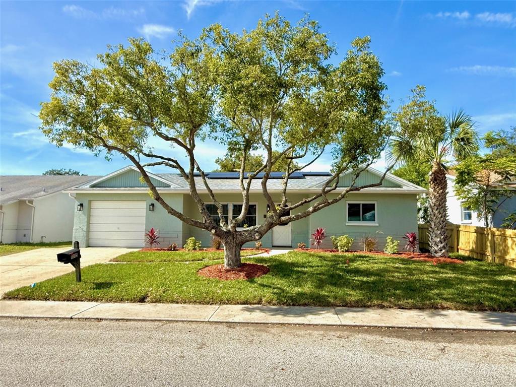 9105 LEDGESTONE LANE
