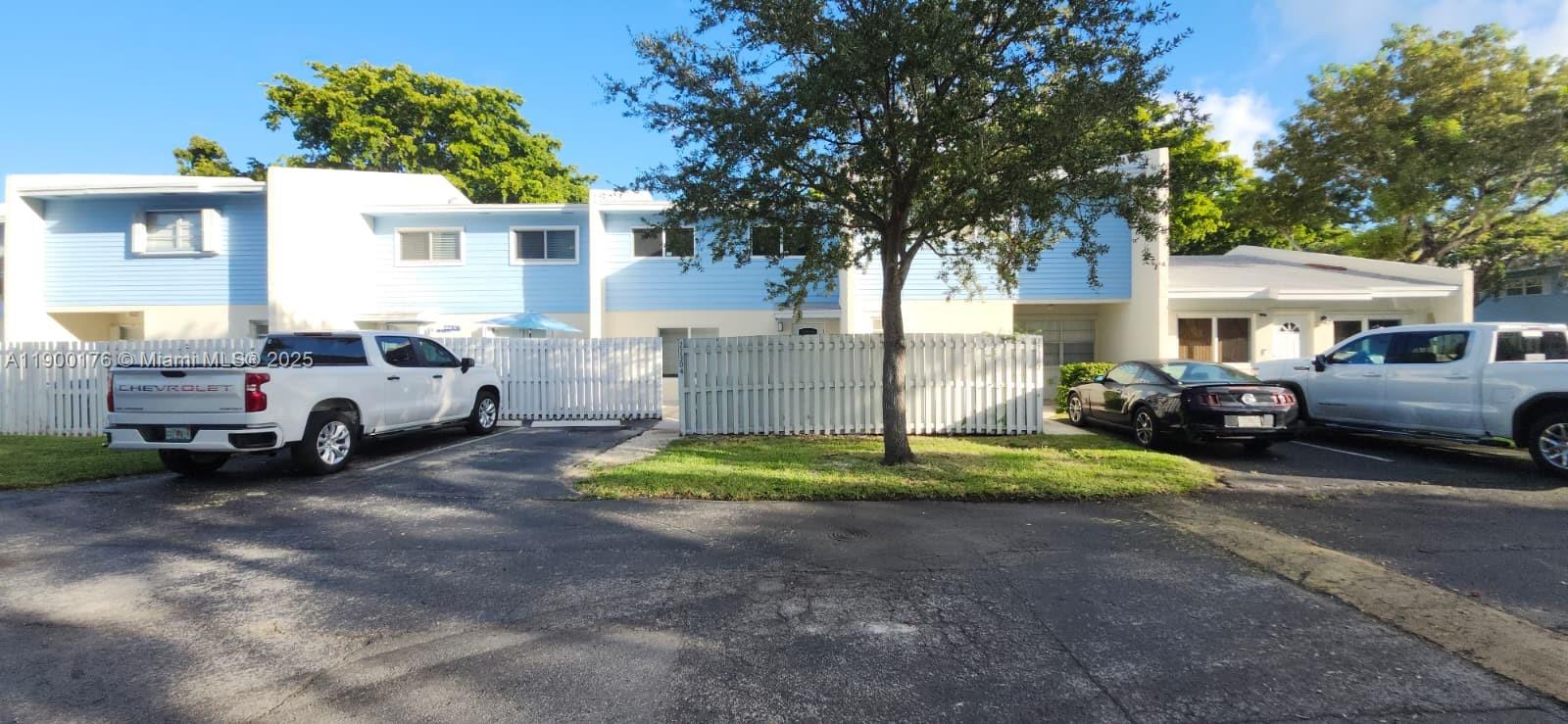 22304 SW 103rd Ct, Cutler Bay FL 33190
