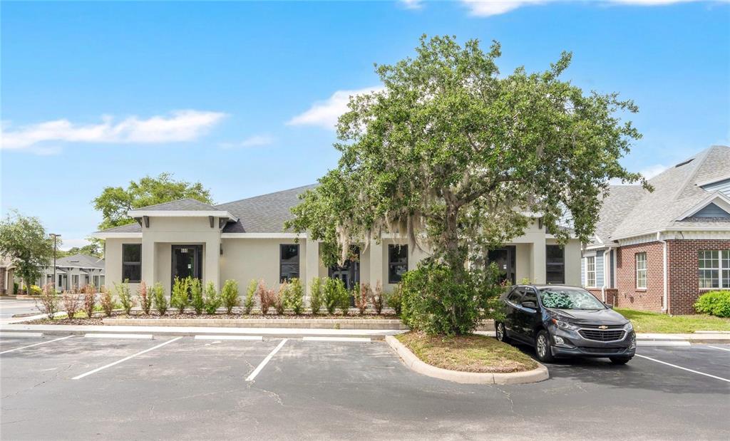 600 LEXINGTON GREEN LANE