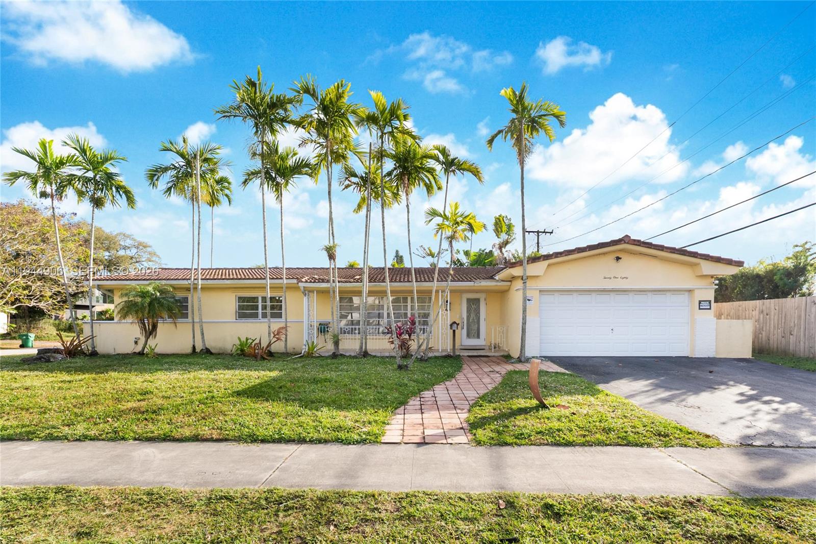 2180 NE 197th Ter, Miami FL 33179