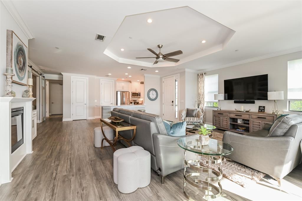 9636 MONTELANICO LOOP UNIT 101, NAPLES, FL — photo 3 of 10