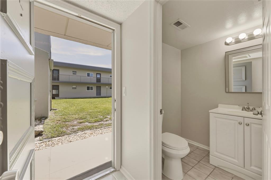 3001 THRUSH DRIVE UNIT 120, MELBOURNE, FL — photo 5 of 30