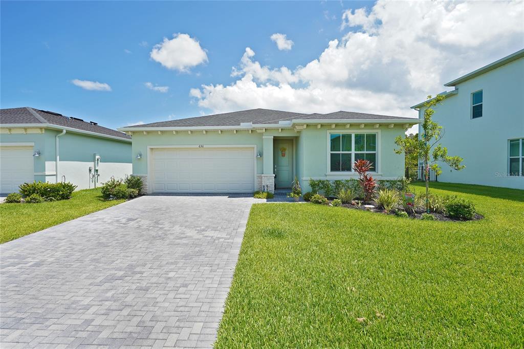 636 VERIDIAN CIRCLE NW