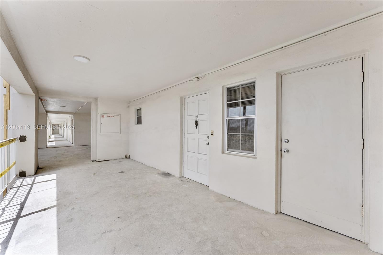 2661 S Course Dr # 805, Pompano Beach FL 33069