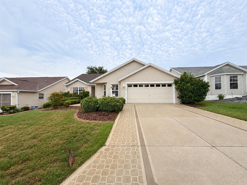 2251 EDMONTON PLACE