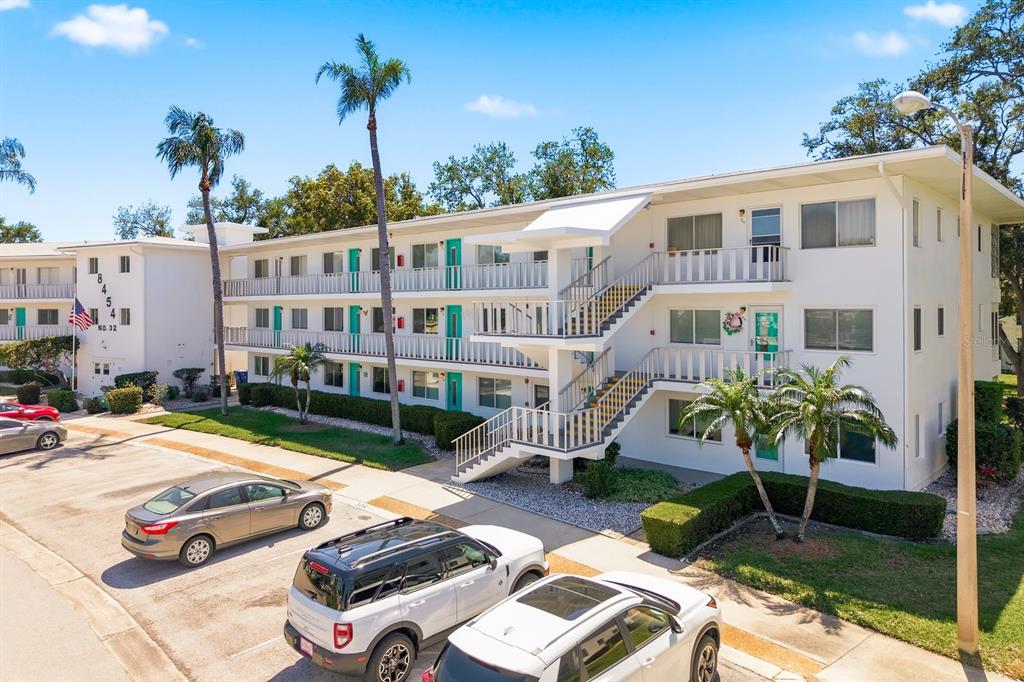 8454 111TH STREET UNIT 209