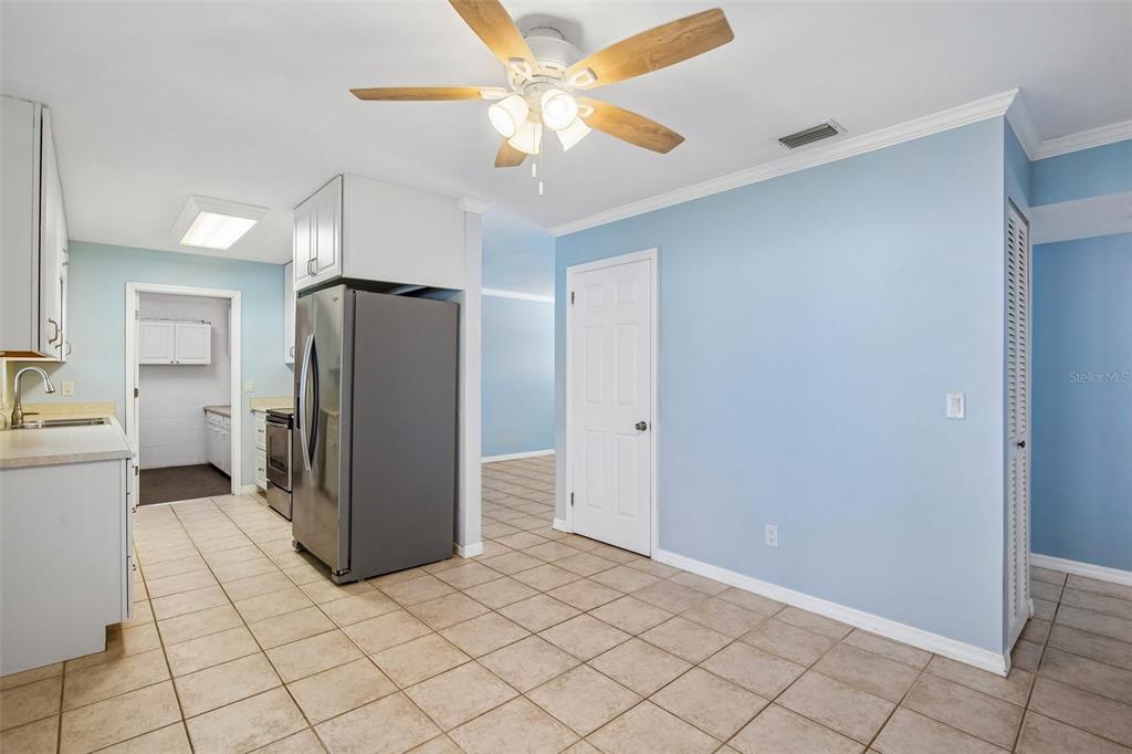 6424 ELDORADO DRIVE, TAMPA, FL — photo 5 of 30