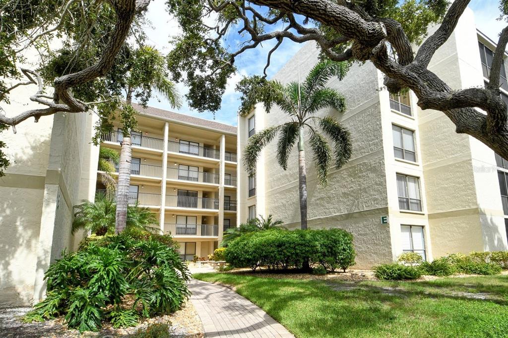 6157 MIDNIGHT PASS ROAD UNIT E63