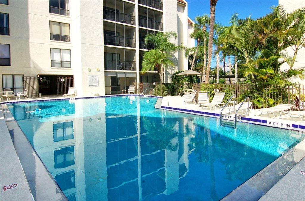 6157 MIDNIGHT PASS ROAD UNIT E63, SARASOTA, FL — photo 4 of 30