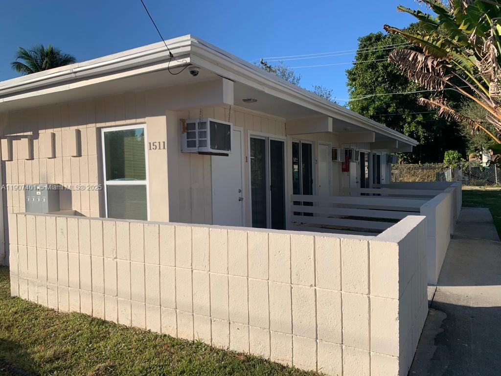 1511 NE 117th St # 2, Miami FL 33161