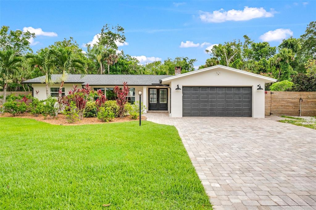 105 BRIARWOOD LANE