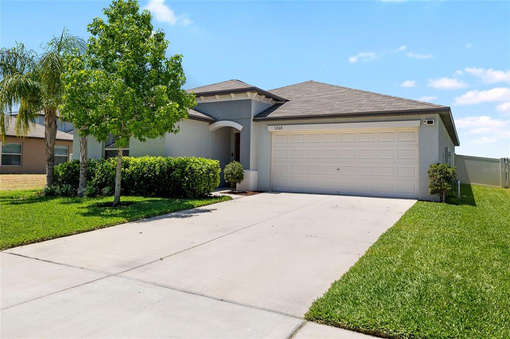 5208 DANDELION STREET