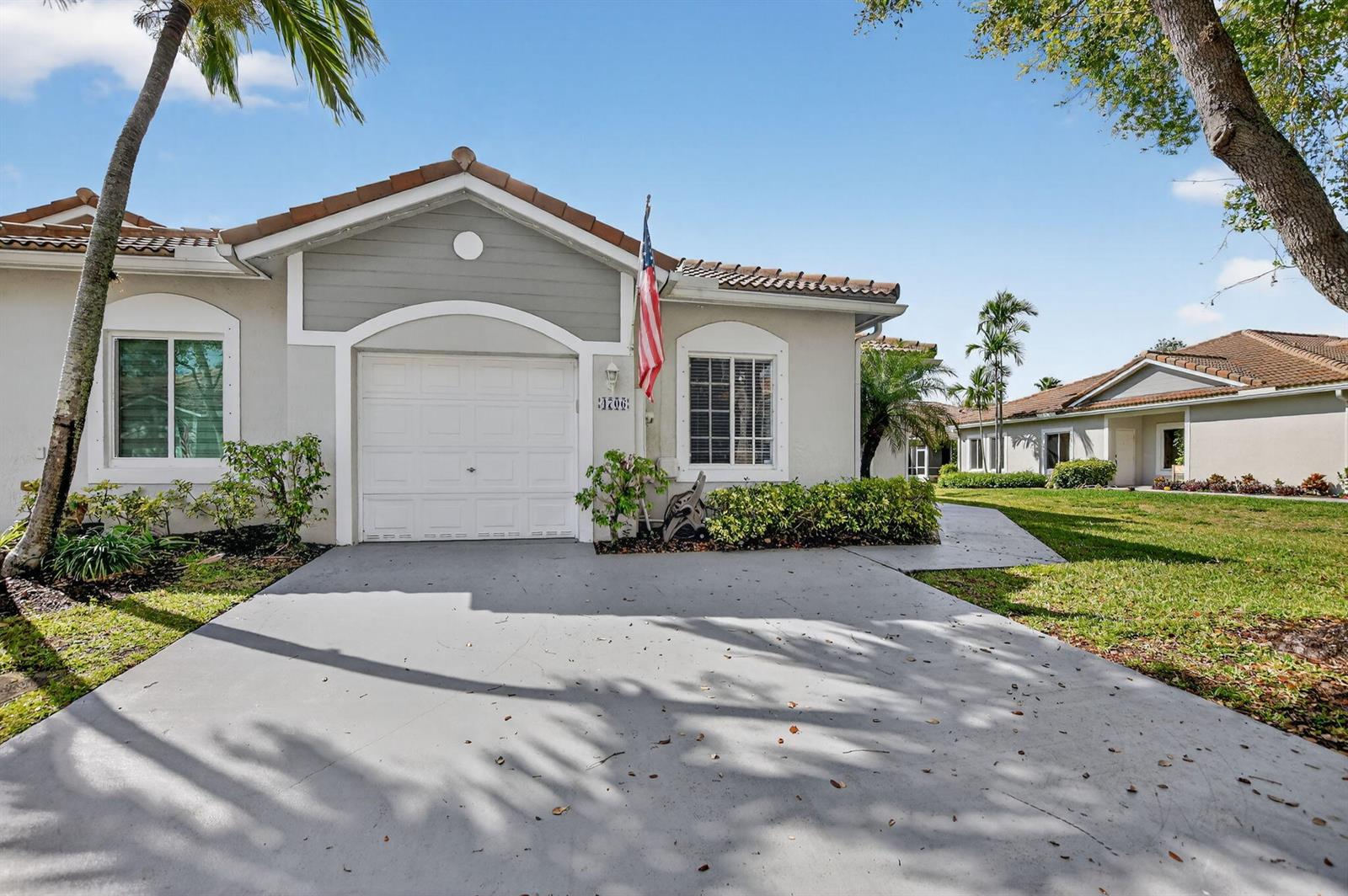 4706 SW 13th Street, Deerfield Beach FL 33442
