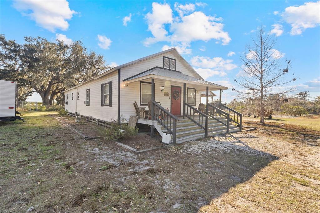 8423 NW PINE LEVEL STREET, ARCADIA, FL — photo 4 of 17
