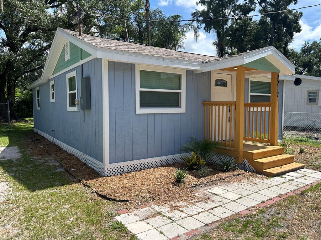 2217 AZALEA COURT