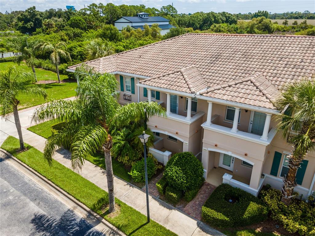 1648 NAPOLI DRIVE W