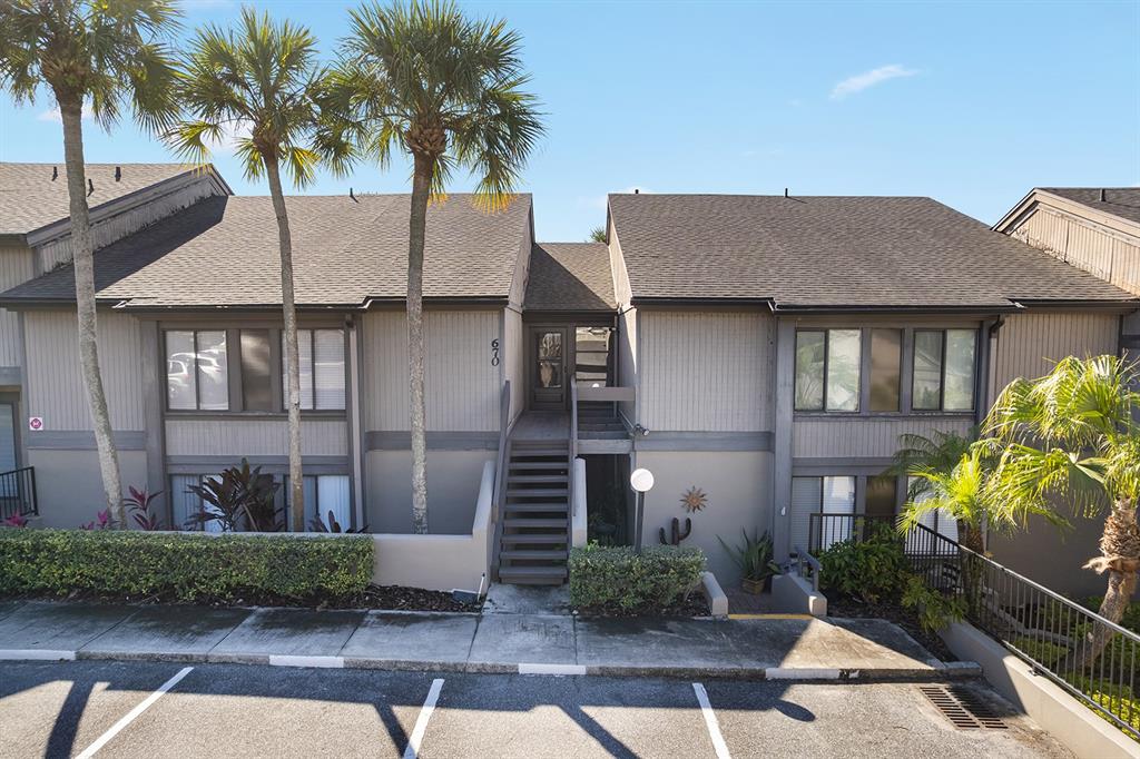 670 LAKE VILLAS DRIVE UNIT C