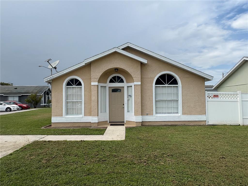 2365 HARBOR TOWN DRIVE