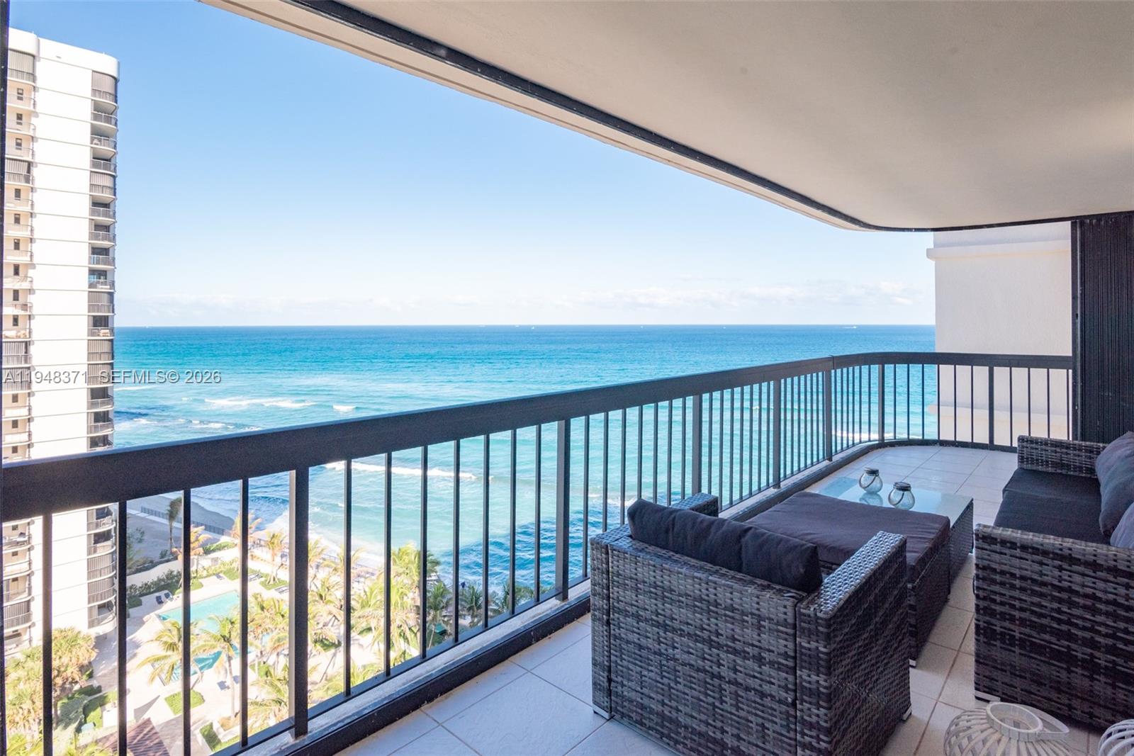 5380 N Ocean Dr # 15G, Singer Island FL 33404