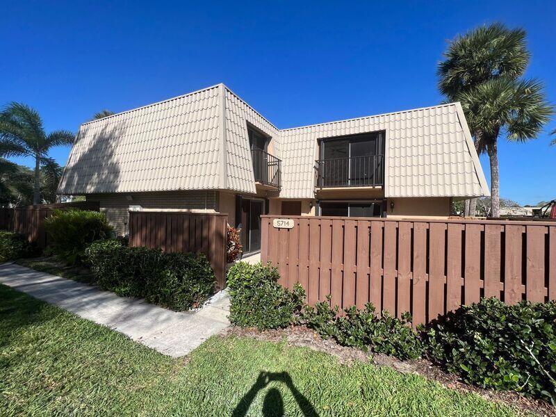 5714 57th Way, West Palm Beach FL 33409