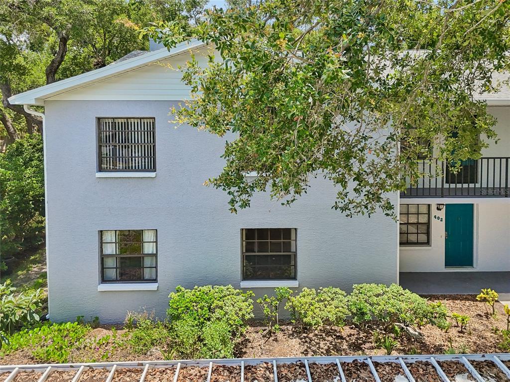 11800 PARK BLVD UNIT 401