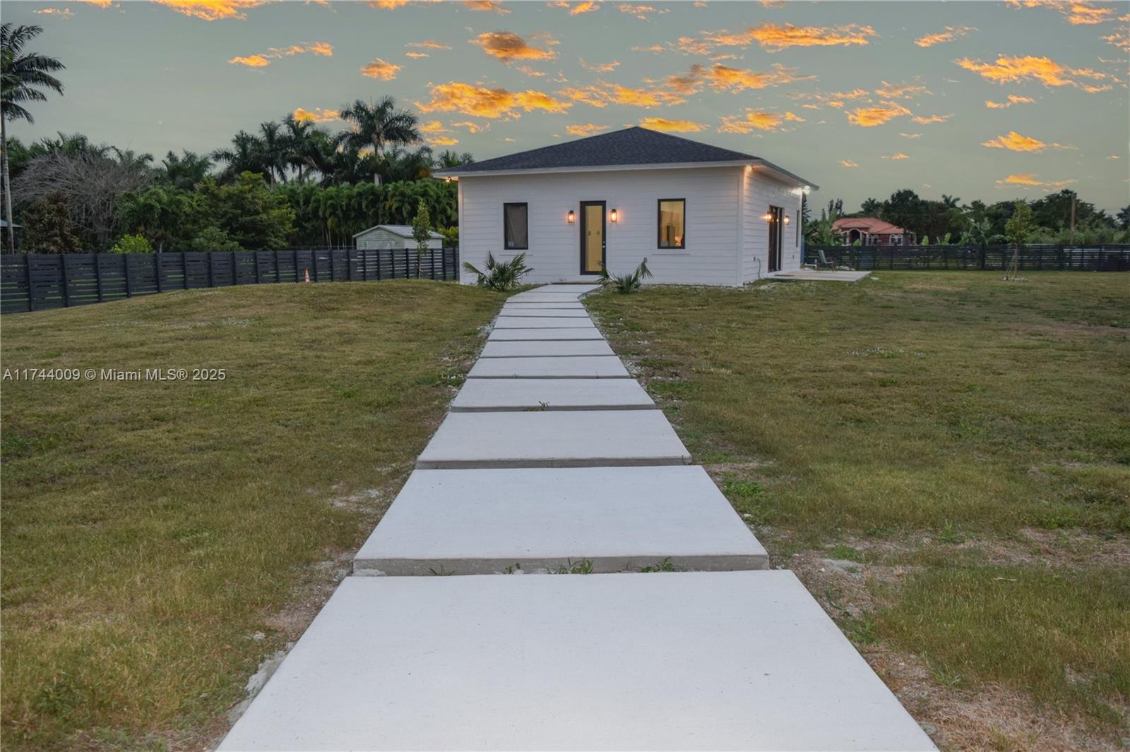 19620 SW 206 Street, Miami FL 33187