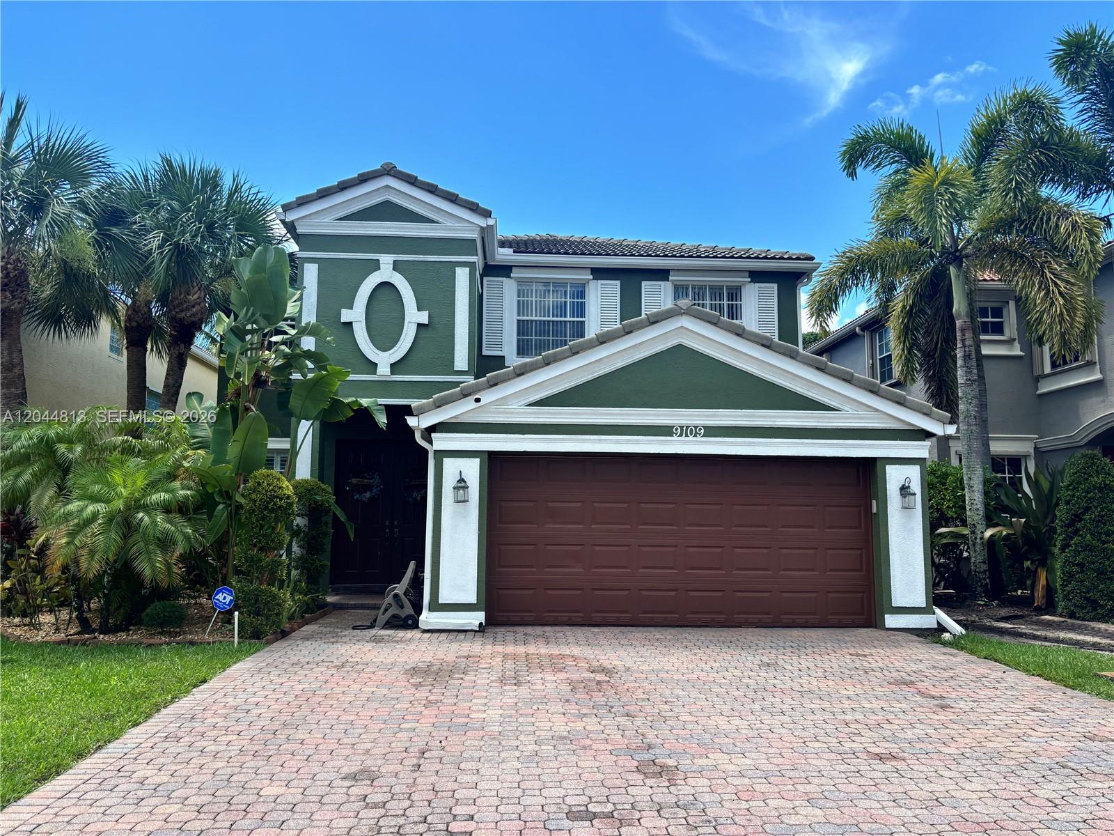 9109 Dupont Pl, Wellington FL 33414