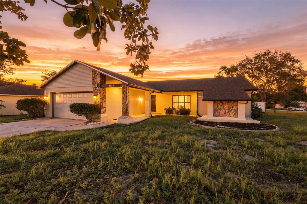8178 ENGLISH ELM CIRCLE