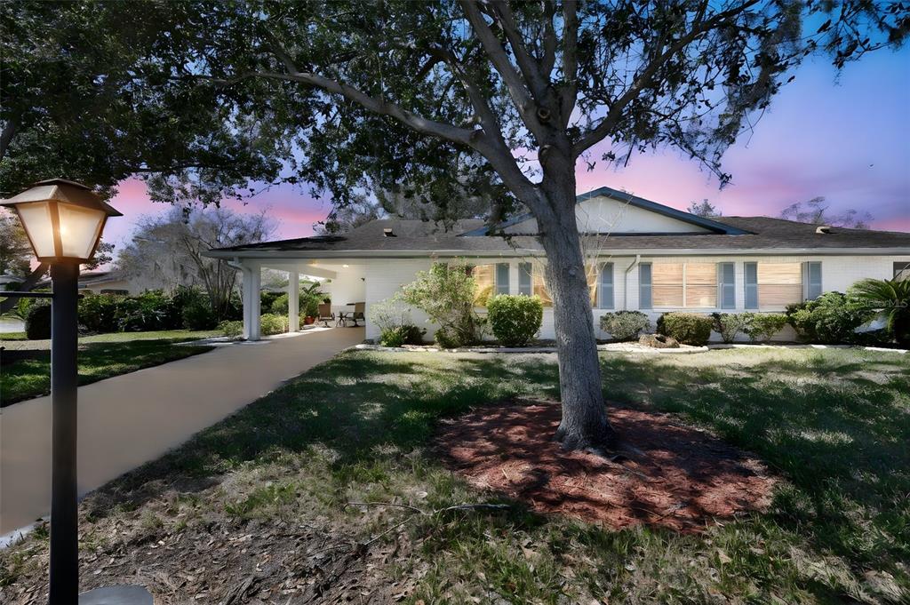 2009 HALMROCK PLACE UNIT 176