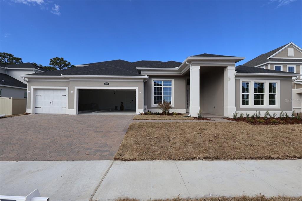 976 HAWKSNEST POINT