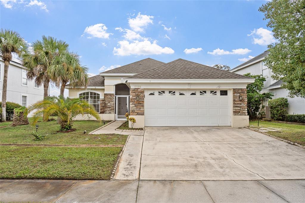 1729 GOLFVIEW DRIVE
