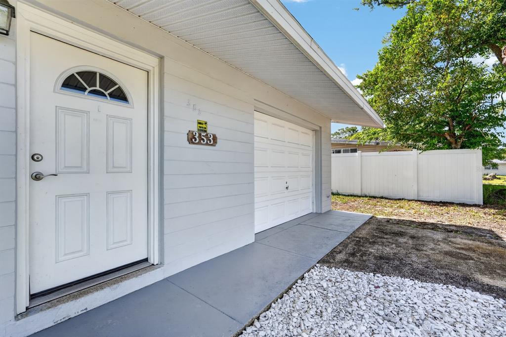 353 CHARDON ROAD, ORMOND BEACH, FL — photo 2 of 30