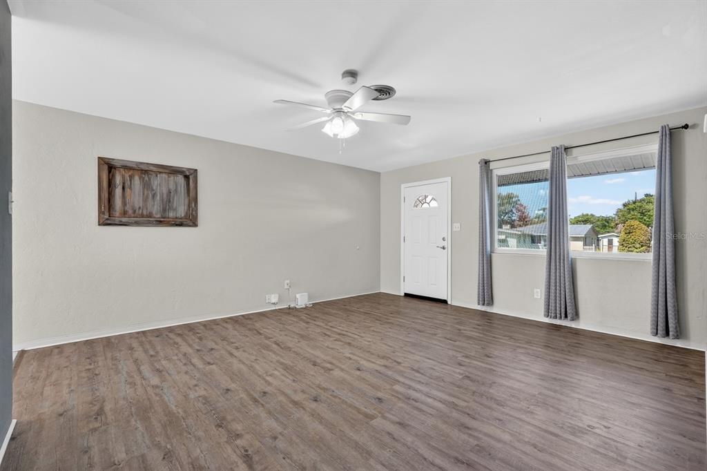 353 CHARDON ROAD, ORMOND BEACH, FL — photo 3 of 30