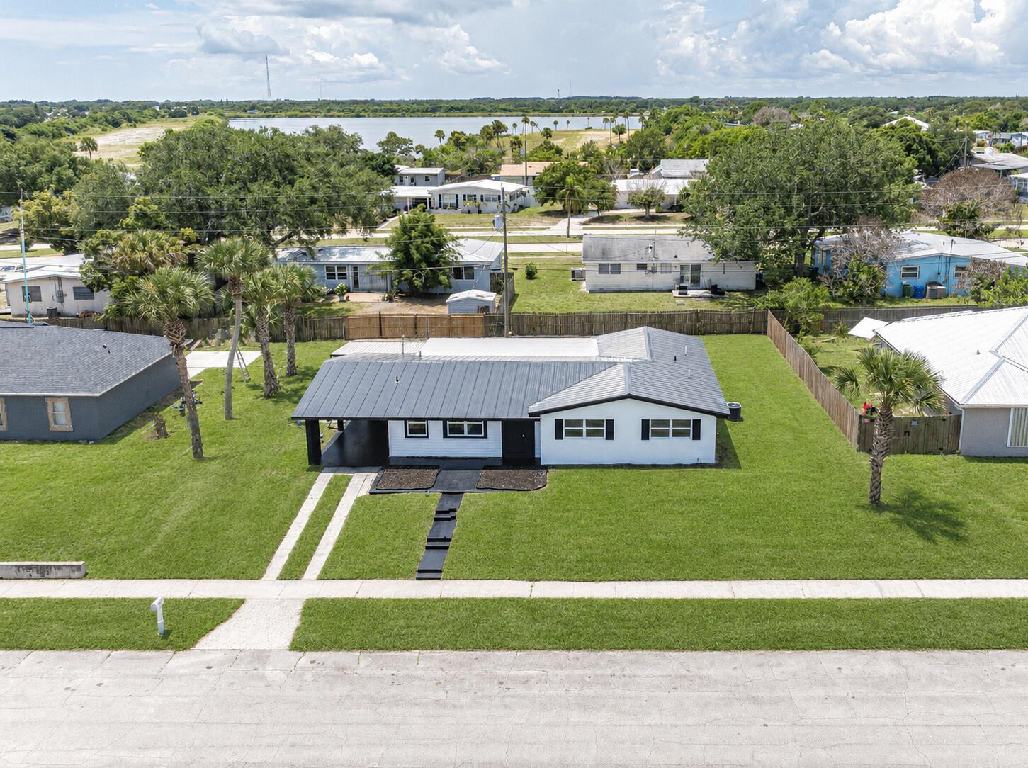 375 Manly Avenue, Sebastian FL 32958