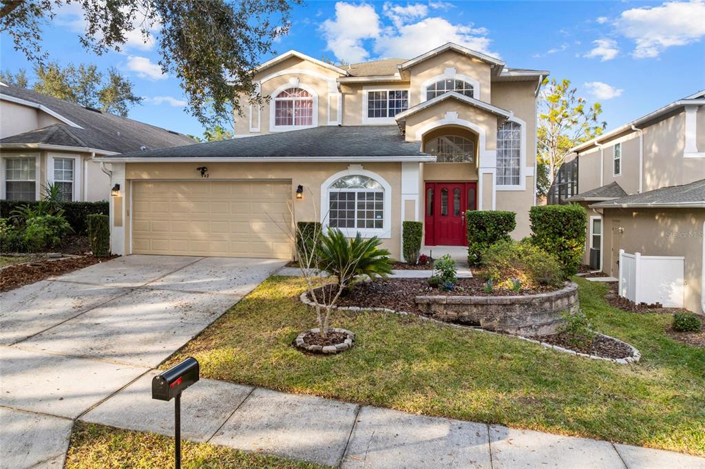 942 HENLEY CIRCLE