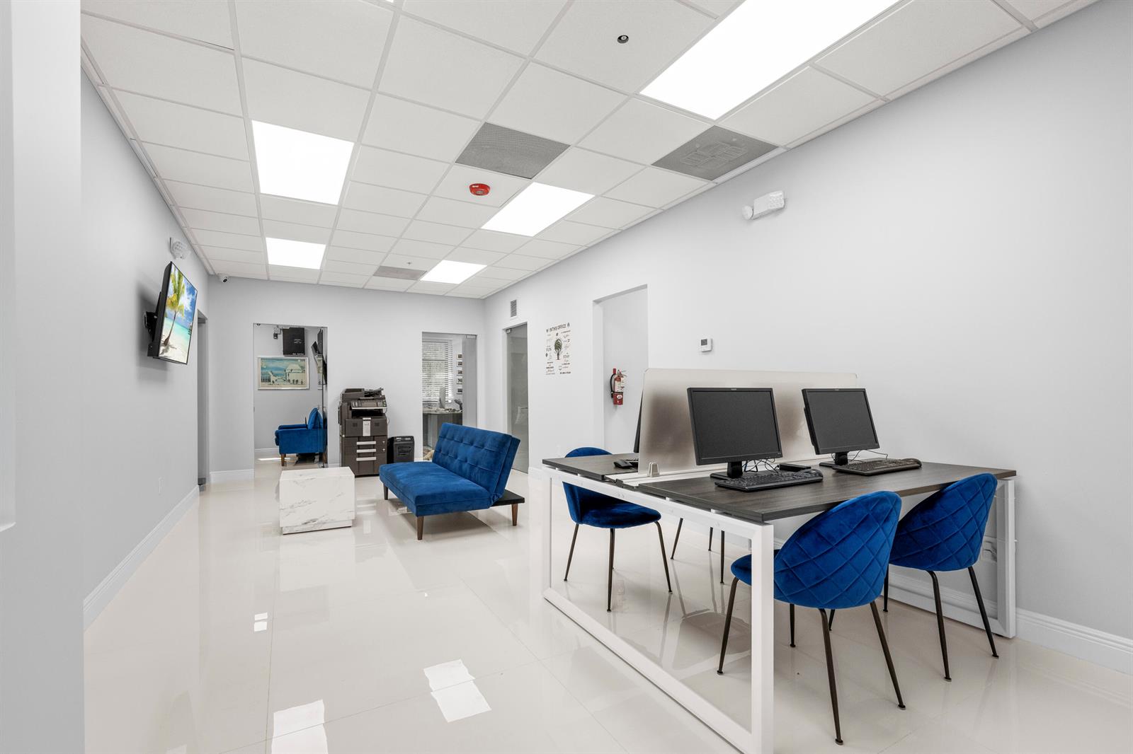 9200 Belvedere Road # 207, Royal Palm Beach FL 33411