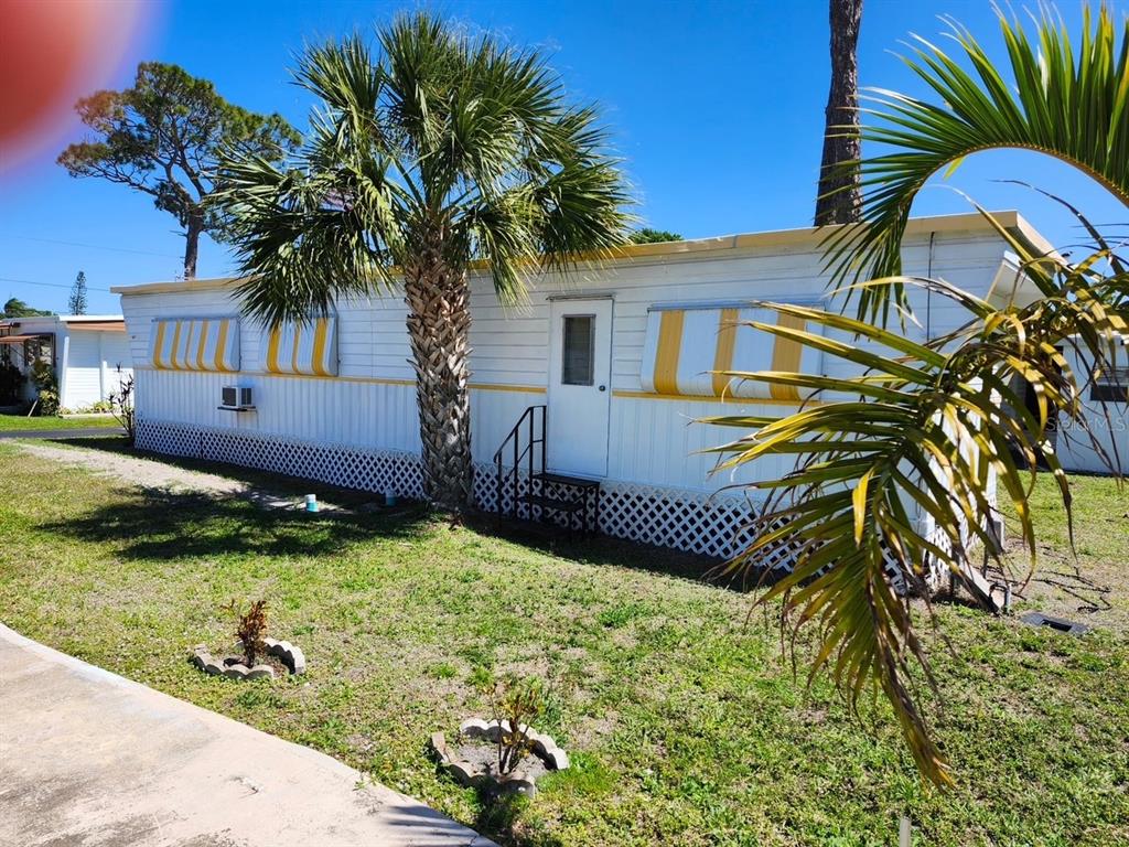 12674 SEMINOLE BOULEVARD UNIT C30, LARGO, FL — photo 2 of 15