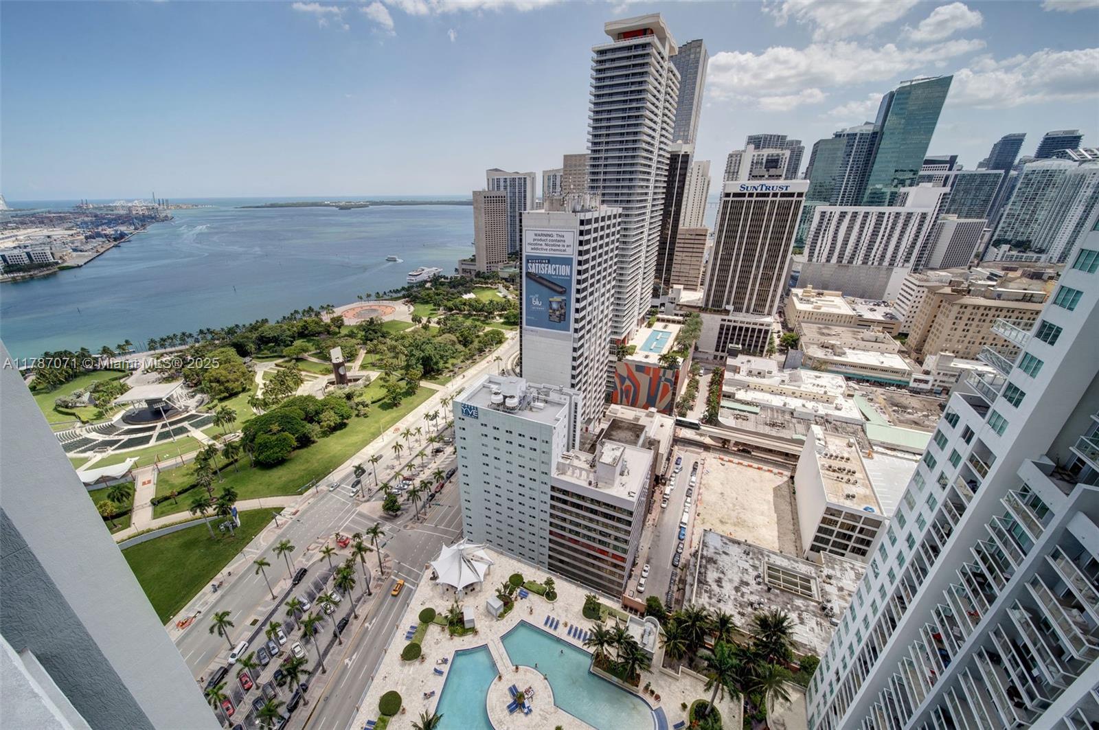 244 Biscayne Blvd # 3007, Miami FL 33132