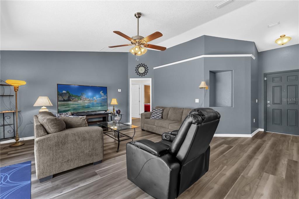 8506 SW 136TH LOOP, OCALA, FL — photo 5 of 30