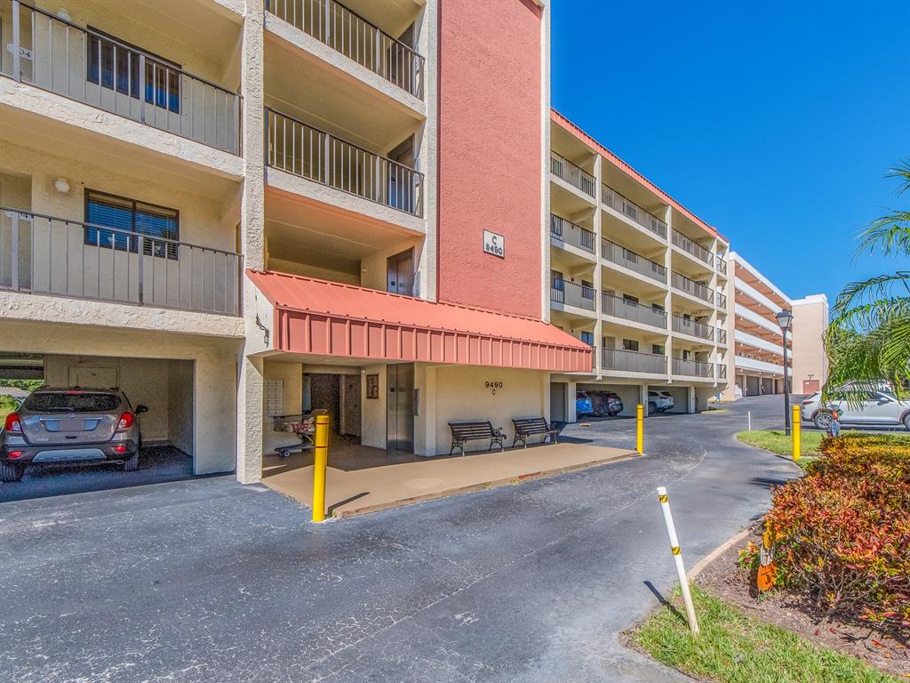 9490 HARBOR GREENS WAY UNIT 305