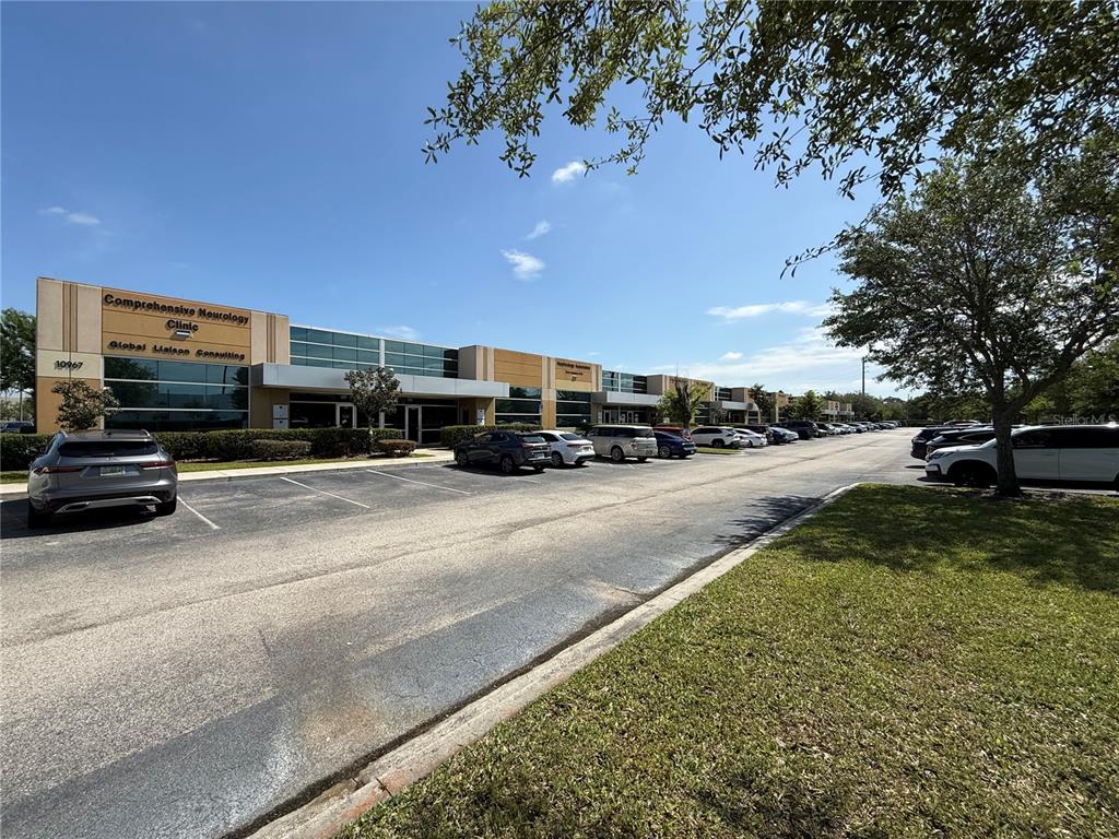 10967 LAKE UNDERHILL ROAD UNIT 106